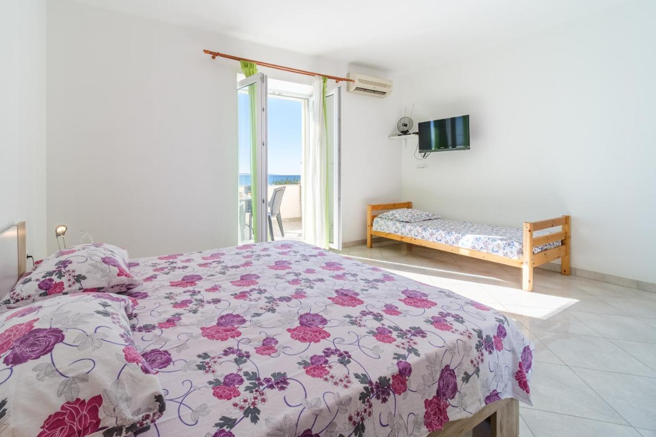 بودْسْتغانا Beach Paradise Apartments المظهر الخارجي الصورة
