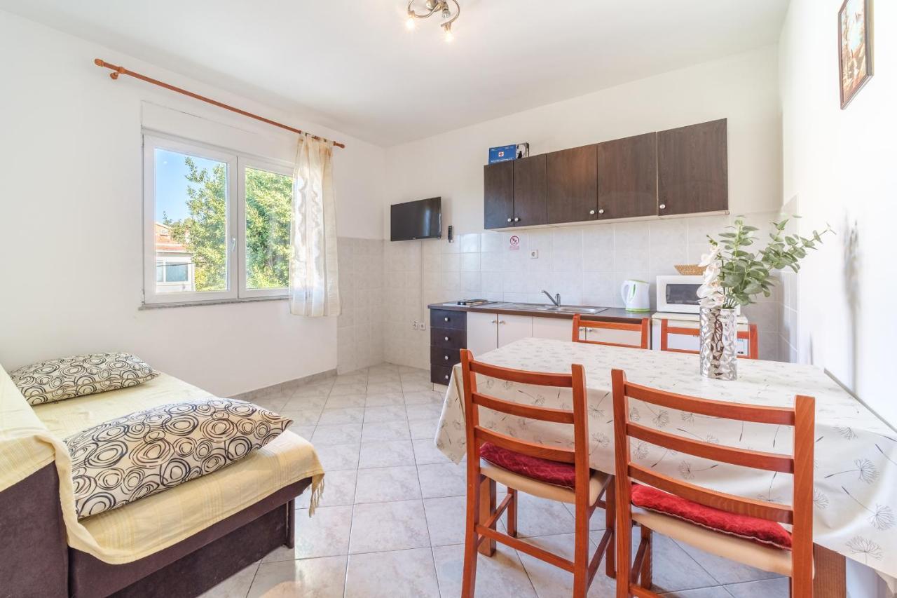 بودْسْتغانا Beach Paradise Apartments المظهر الخارجي الصورة